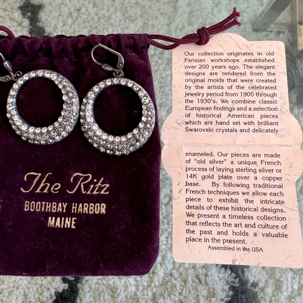 Faux Diamond Hoop Earrings! Dazzling, vintage design! New!